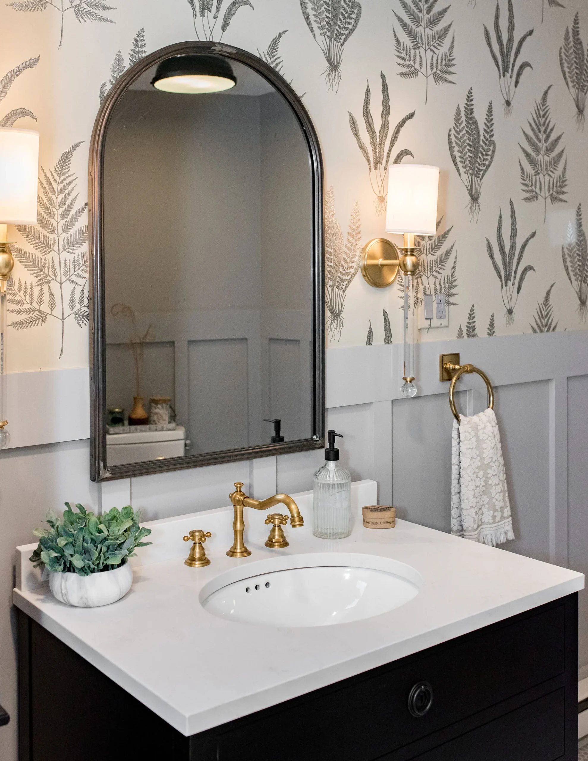 Lambertville Bathroom 4 scaled